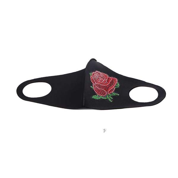 Masque à la rose