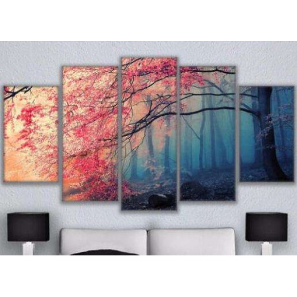 Une forêt colorée au soleil matinale | Cinq panneaux