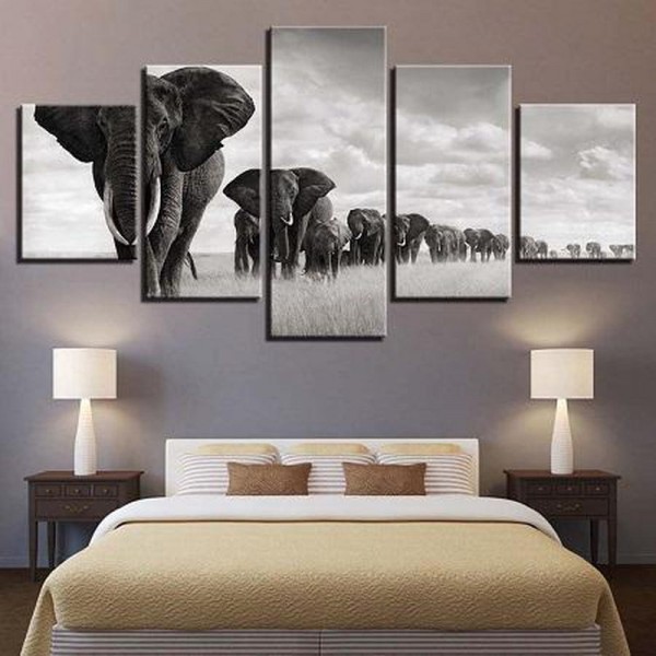 Troupeau d'éléphants | 5 parties
