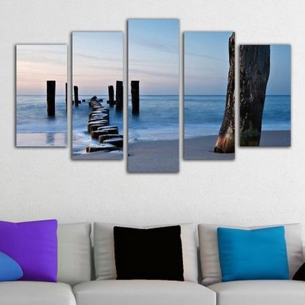 Chemin dans la mer | 5 parties