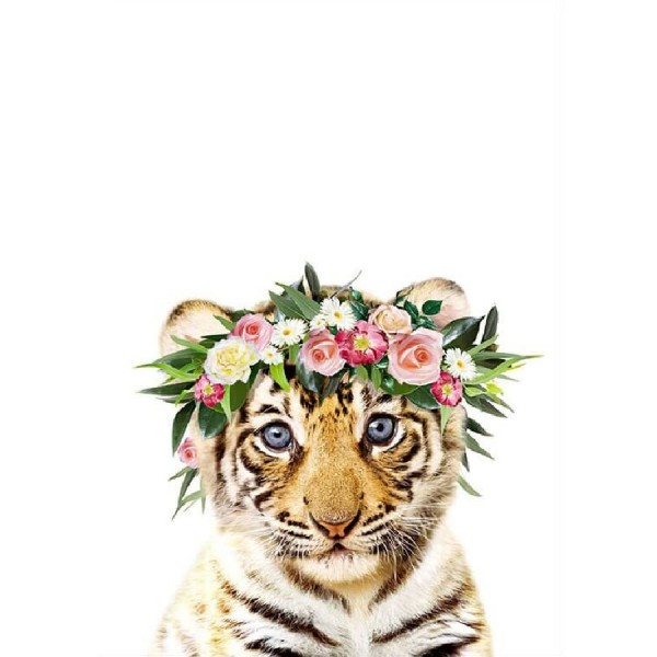Tigre avec couronne de fleurs
